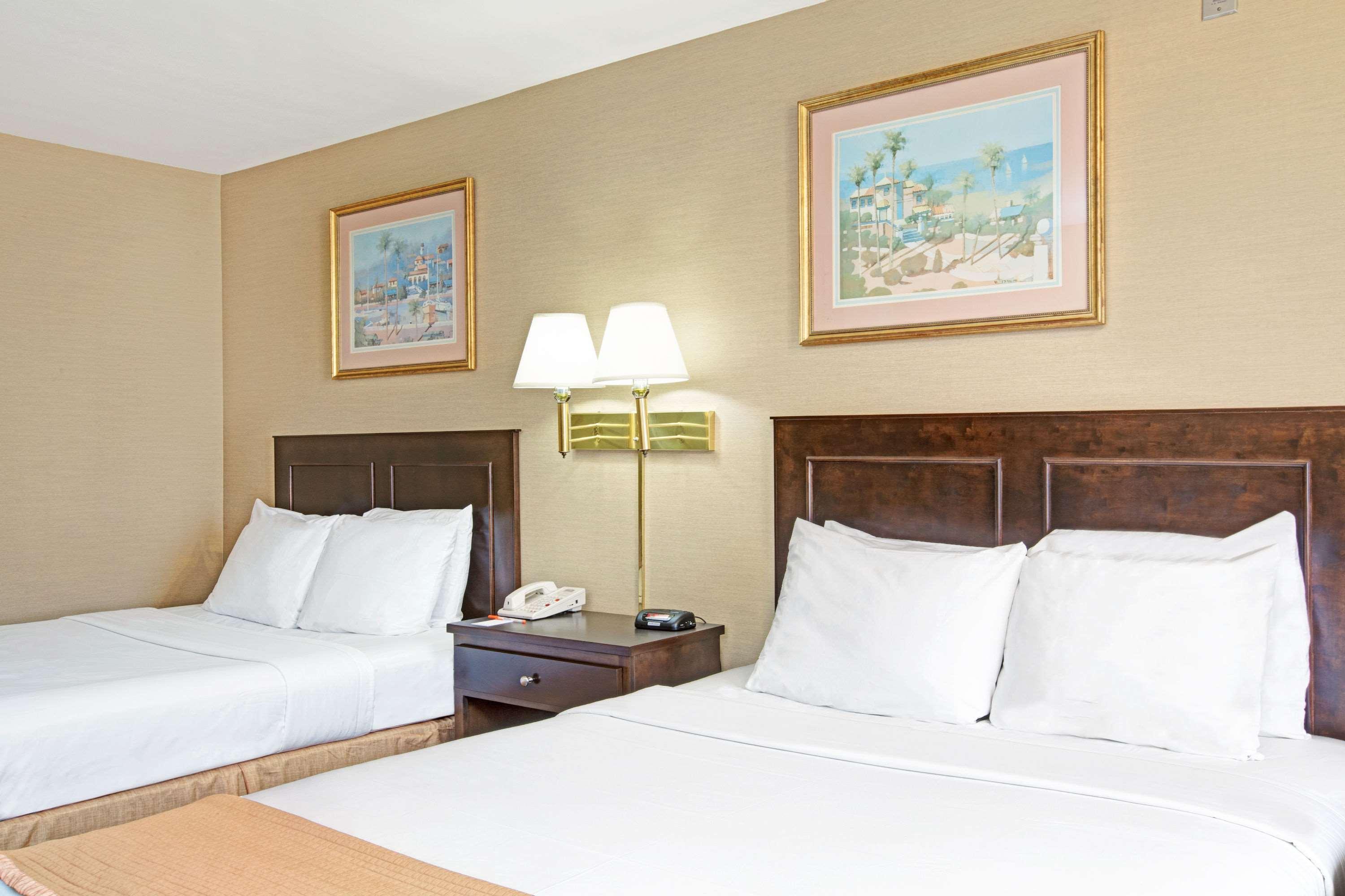 Hotel Howard Johnson By Wyndham Torrance
